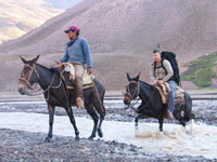 Jeff crossing the Vacas River
