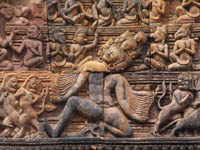 The elaborate carvings of Bantay Srei